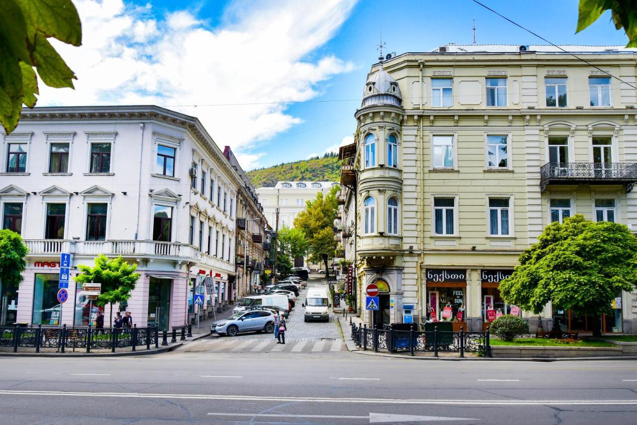 Hb Apartments Laghidze Tbilisi Eksteriør bilde